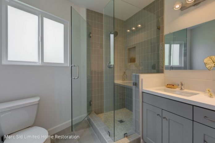 Grey Shaker Bathroom