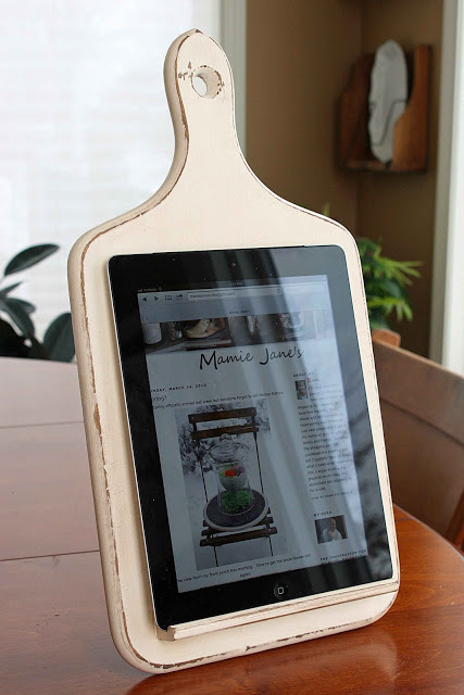 tablet-cutting-board