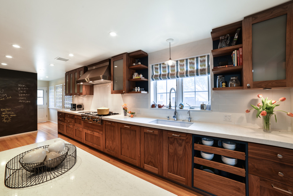 wooden-classic-kitchen-barn