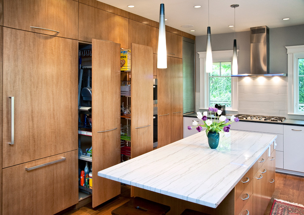 kitchen-pull-out-pantry