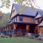 black-fascia-and-gutters-victorian-home