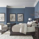 crown-molding-blue-white-room-matching-or-not