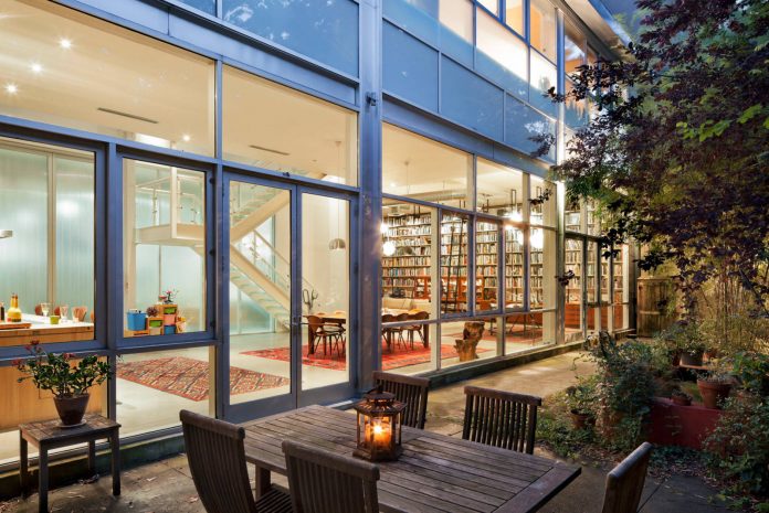 glass-patio-doors-fancy-house