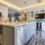 kitchen-wall-mounted-tv