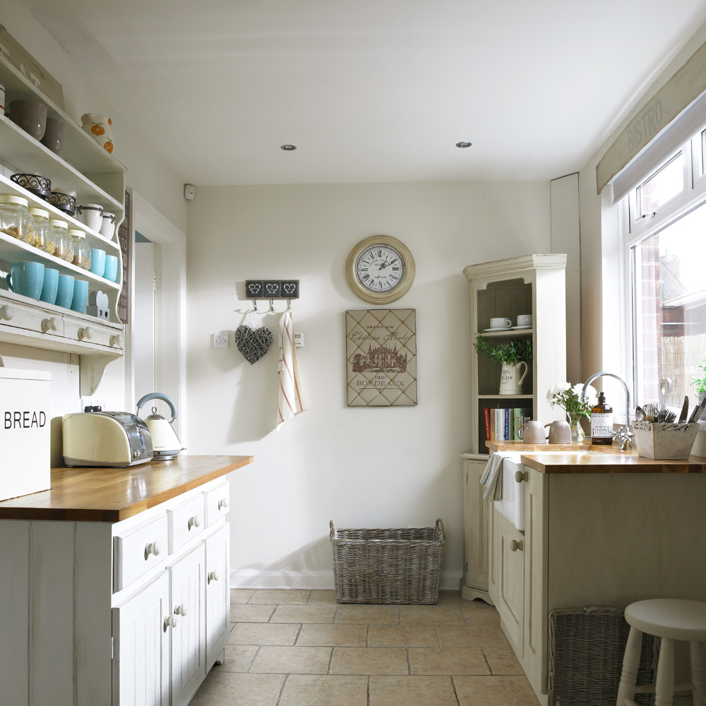 asymmetrical-kitchen-cabinets-kitchen-layout