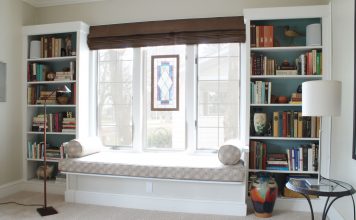 Bookcases-next-to-window-seat.-nice-reading-room-living-space-reading-nook